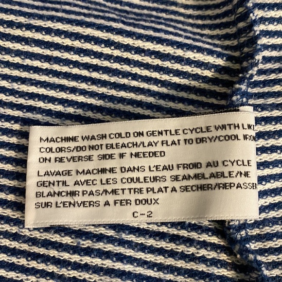 Tulle Original Clothing blazer. Blue/white stripe. Size L. 3/4 ruched sleeves. - Picture 14 of 14